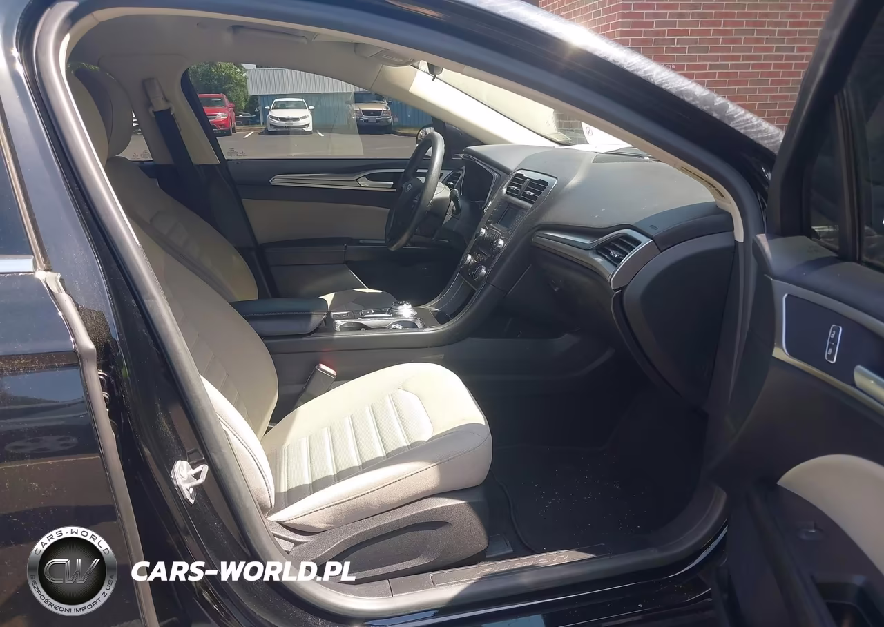 2018 Ford Fusion Hybrid S VIN:3FA6P0UU6JR235965 - 5