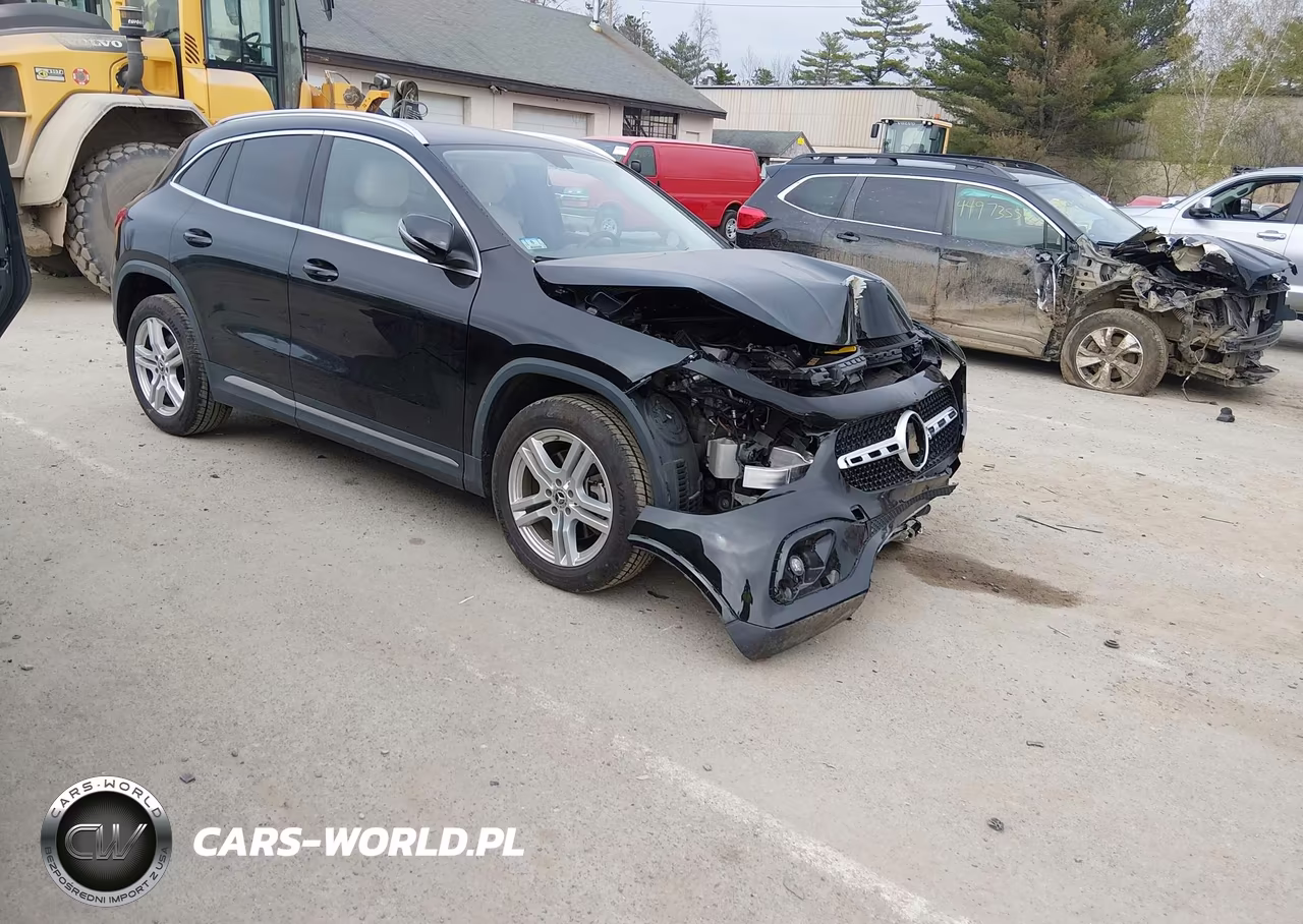 2022 Mercedes-Benz Gla 250 4Matic – zdjęcie 1 z 19