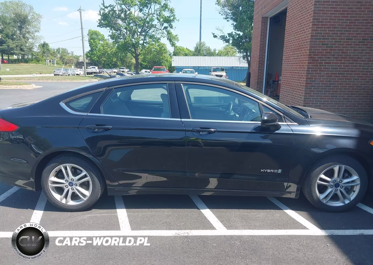 2018 Ford Fusion Hybrid S VIN:3FA6P0UU7JR254556 - 12