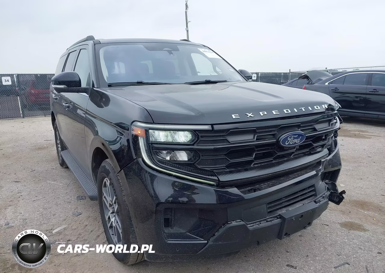 2025 Ford Expedition Active – zdjęcie 1 z 16