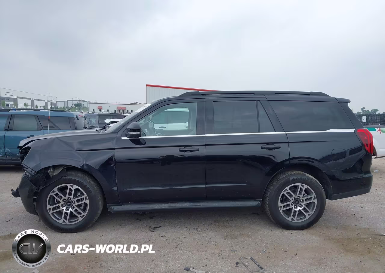 2025 Ford Expedition Active VIN:1FMJU1H8XSEA17138 - 14