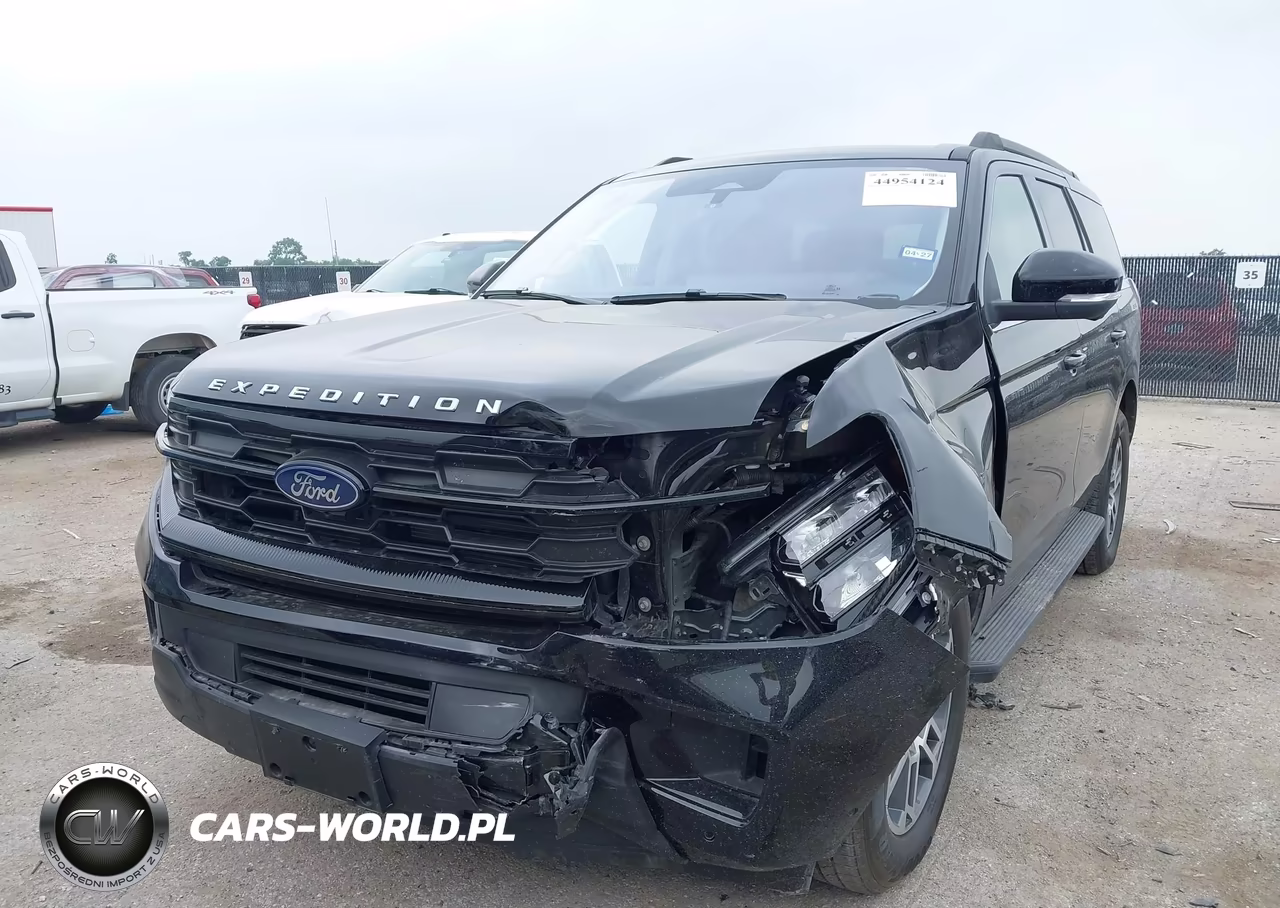 2025 Ford Expedition Active VIN:1FMJU1H8XSEA17138 - 2