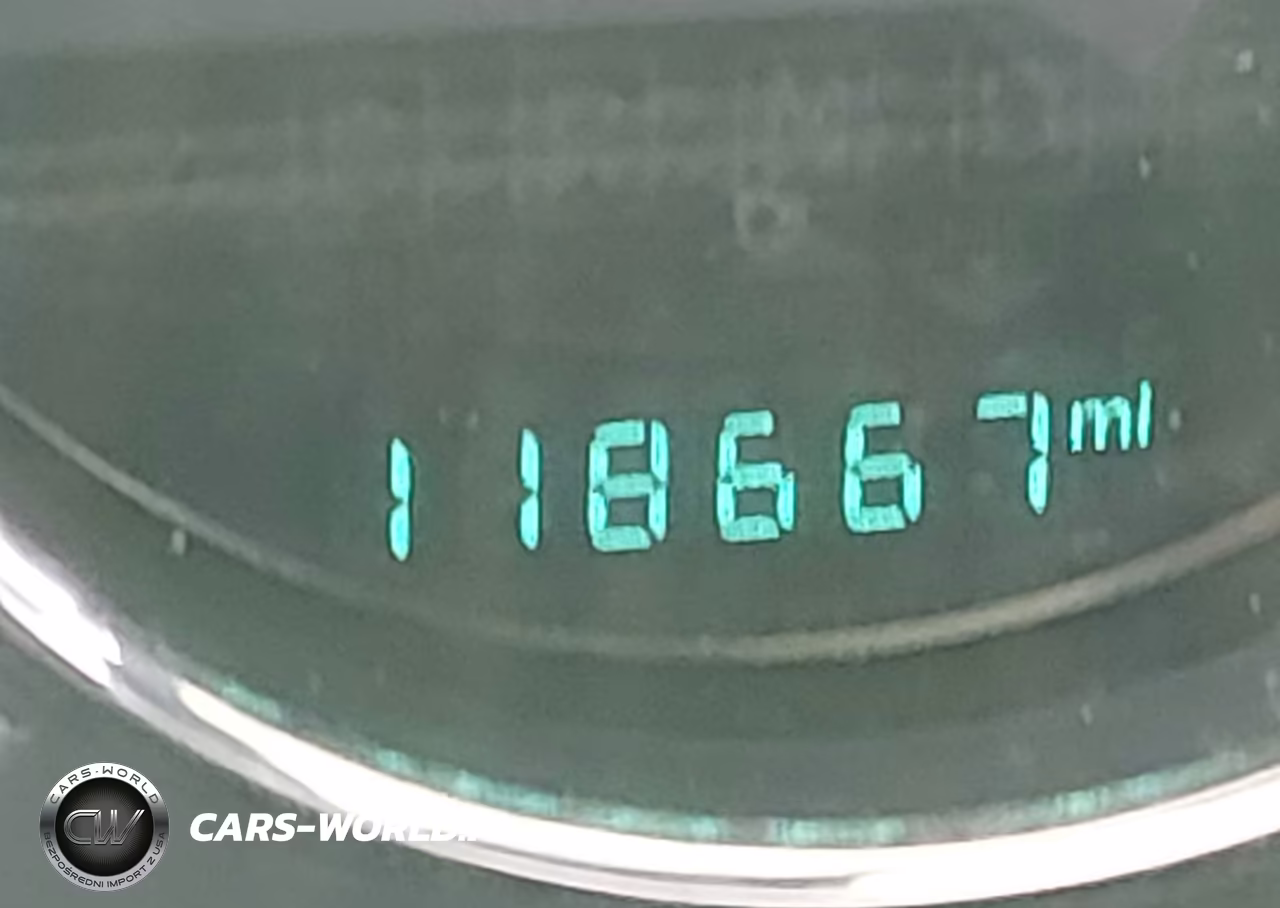 2018 Jeep Wrangler Jk Unlimited Sahara 4X4 VIN:1C4BJWEG5JL937523 - 16
