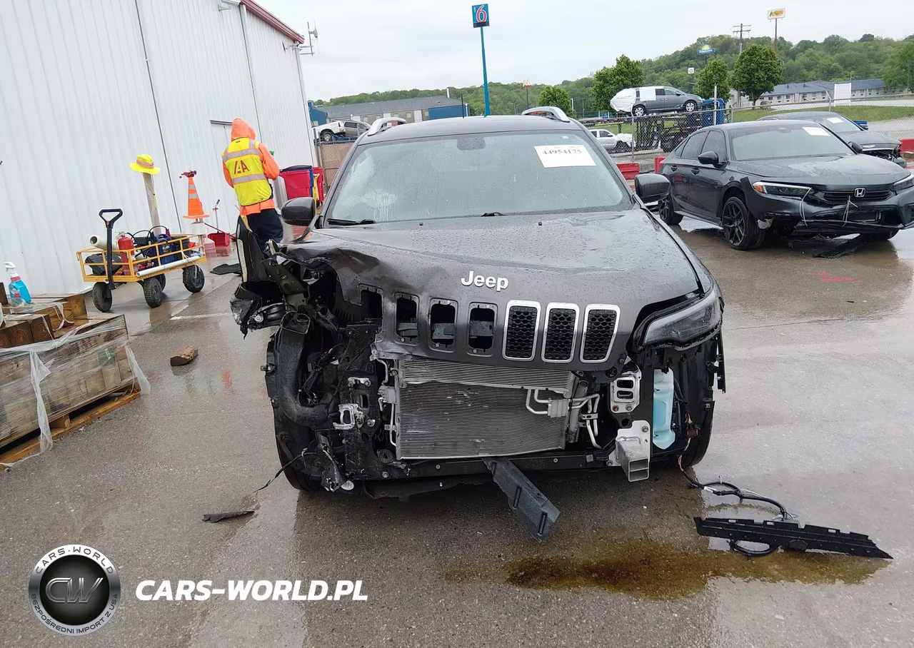 2019 Jeep Cherokee Limited 4X4 VIN:1C4PJMDX3KD244814 - 6