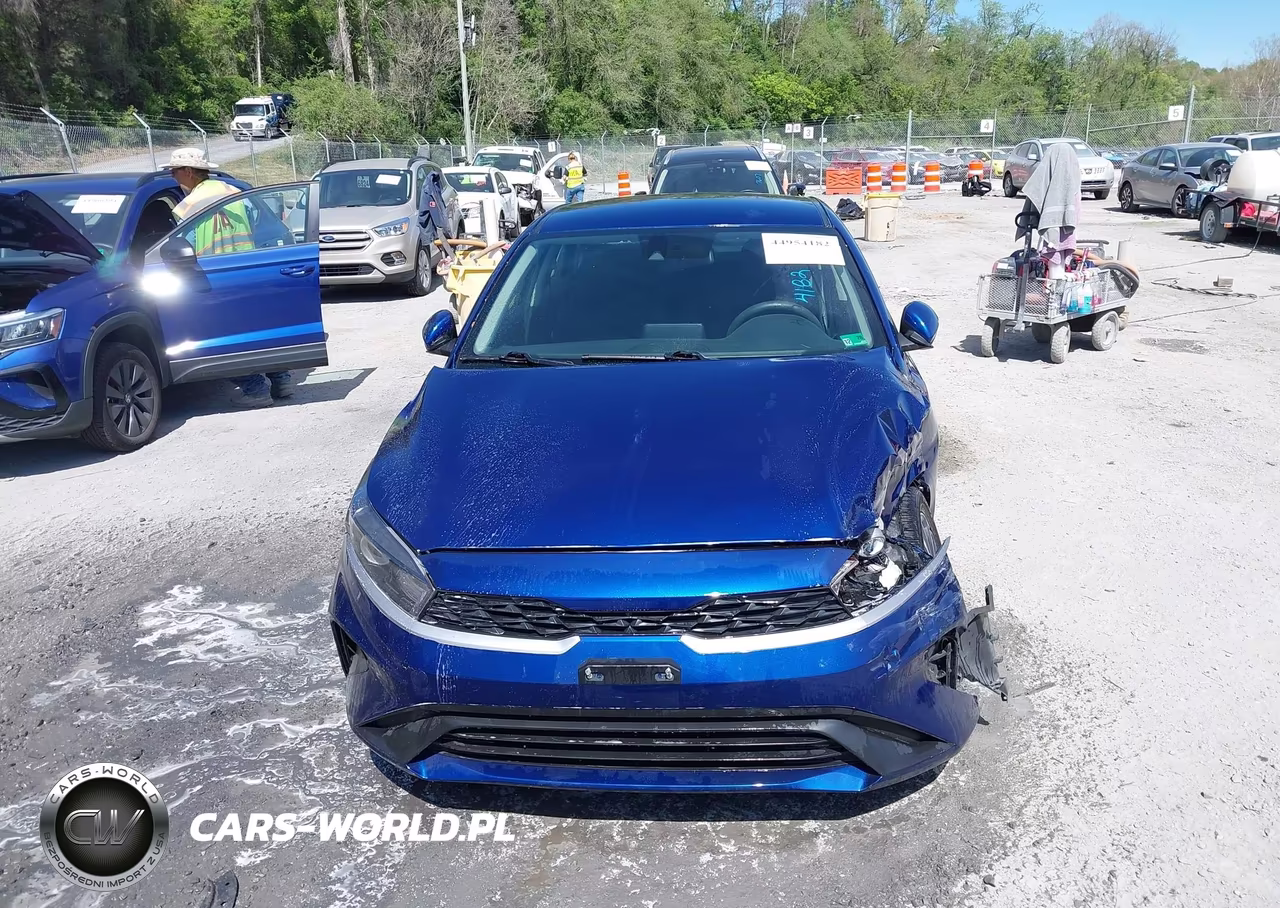 2022 Kia Forte Lxs VIN:3KPF24ADXNE475389 - 12