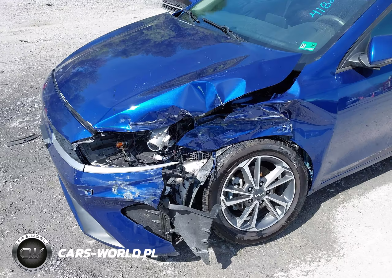 2022 Kia Forte Lxs VIN:3KPF24ADXNE475389 - 6