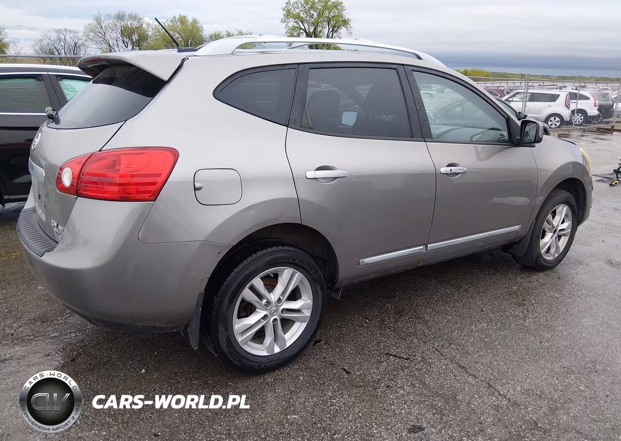 2013 Nissan Rogue Sv VIN:JN8AS5MV8DW111520 - 4