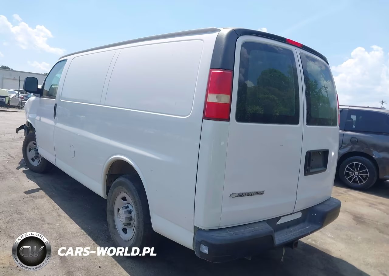 2007 Chevrolet Express Work Van VIN:1GCGG25V171122686 - 3