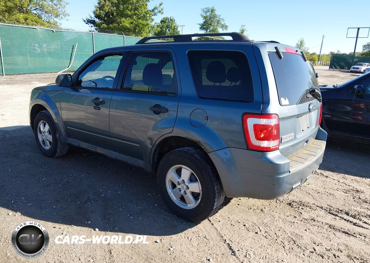 2011 Ford Escape Xlt Automatic VIN:1FMCU0D72BKB16103 - 3