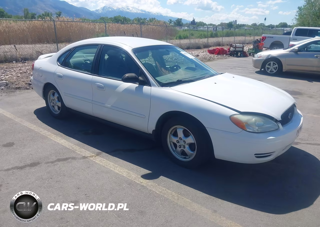 2005 Ford Taurus Se