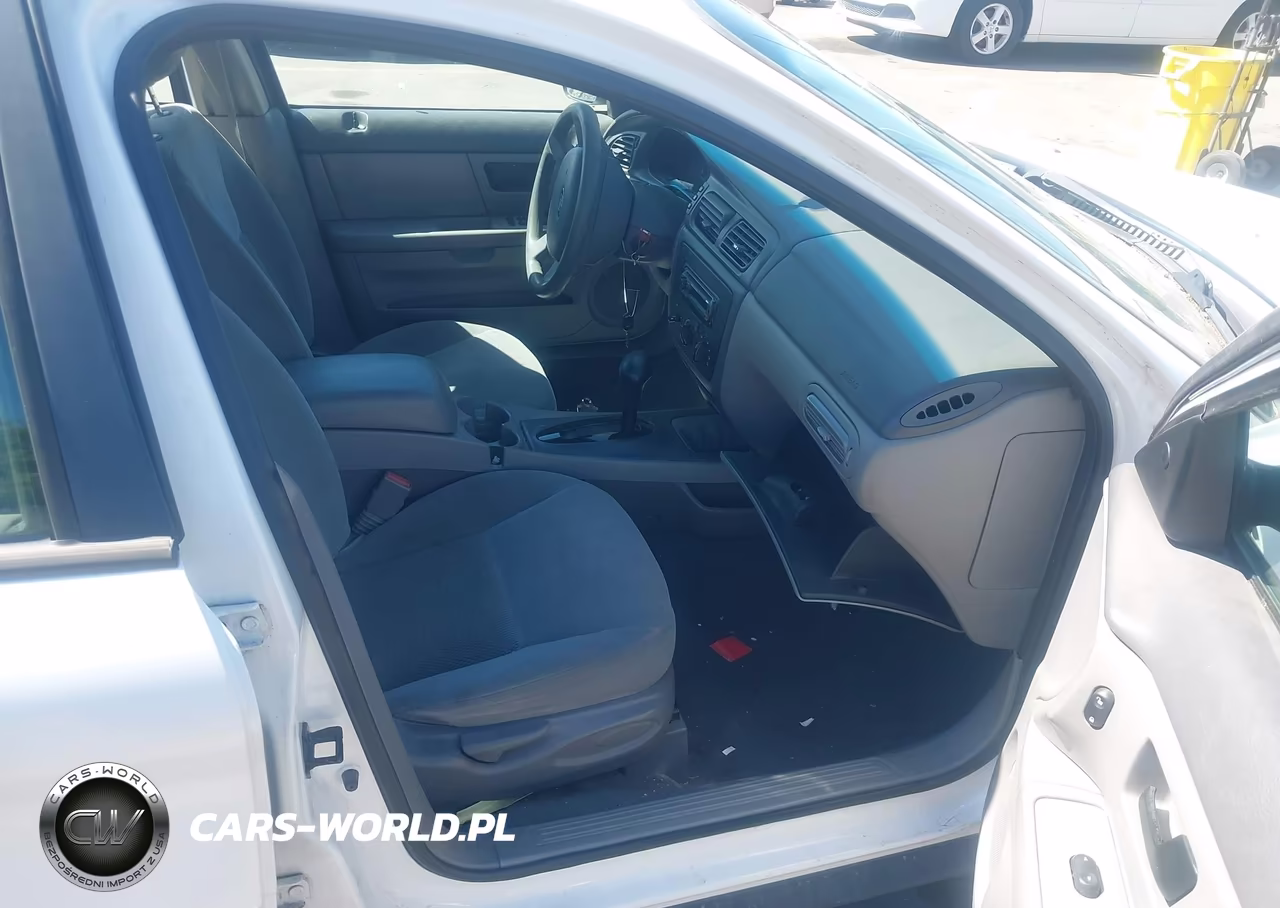 2005 Ford Taurus Se VIN:1FAFP53U65A227220 - 5