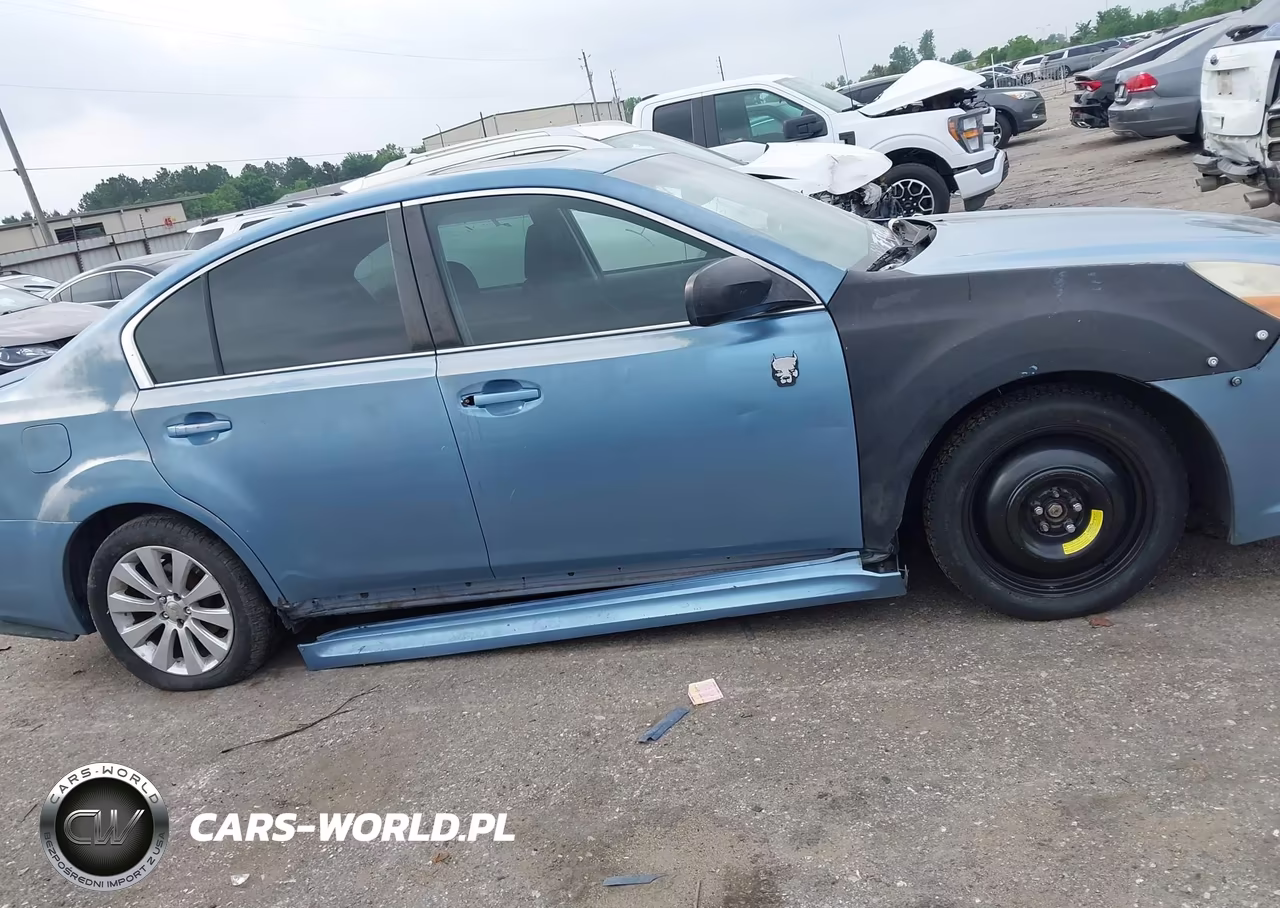 2010 Subaru Legacy 3.6R Premium VIN:4S3BMEH66A2232563 - 13