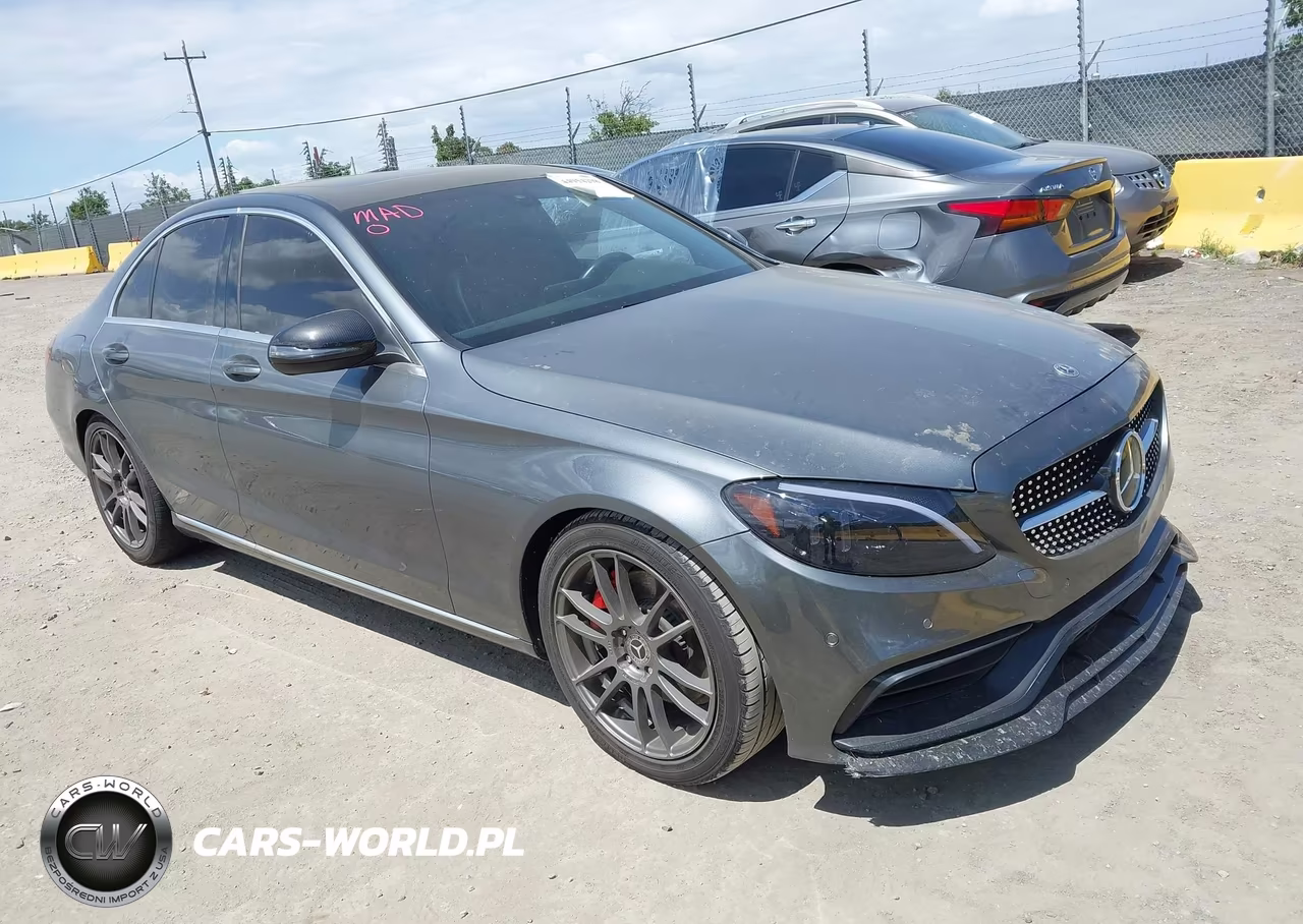 2018 Mercedes-Benz C 300 – zdjęcie 1 z 11