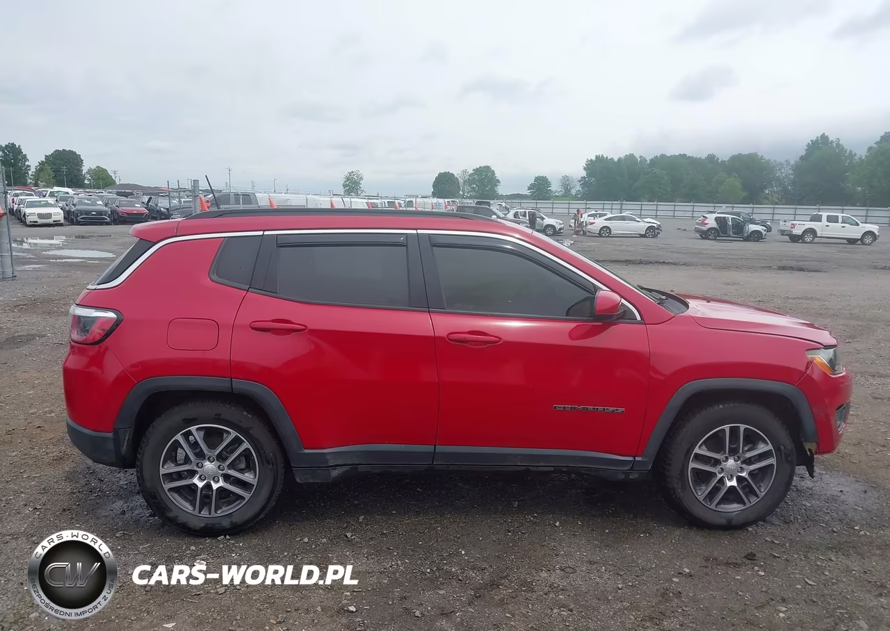 2019 Jeep Compass Sun And Wheel Fwd VIN:3C4NJCBB4KT692899 - 13