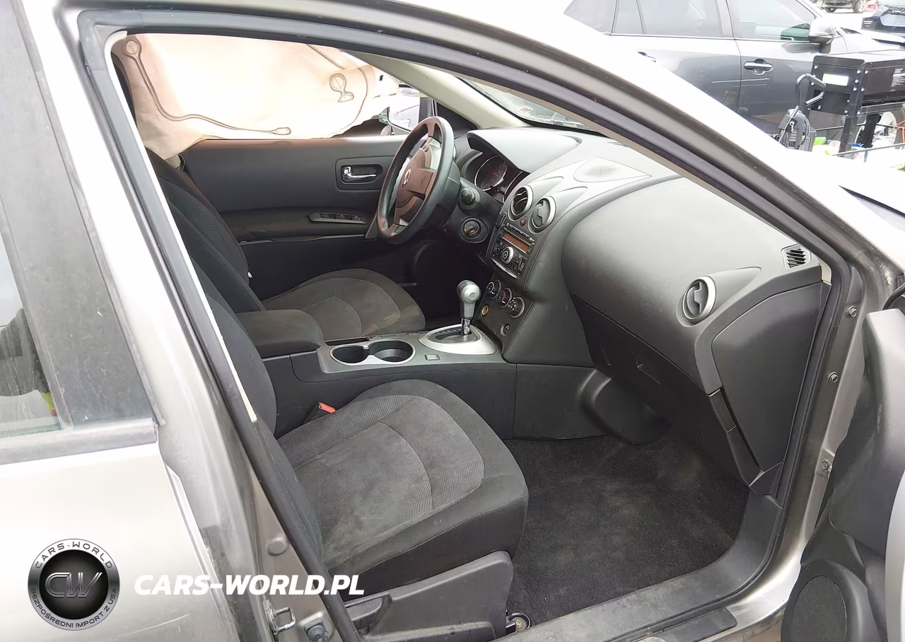 2012 Nissan Rogue S VIN:JN8AS5MV8CW704857 - 5