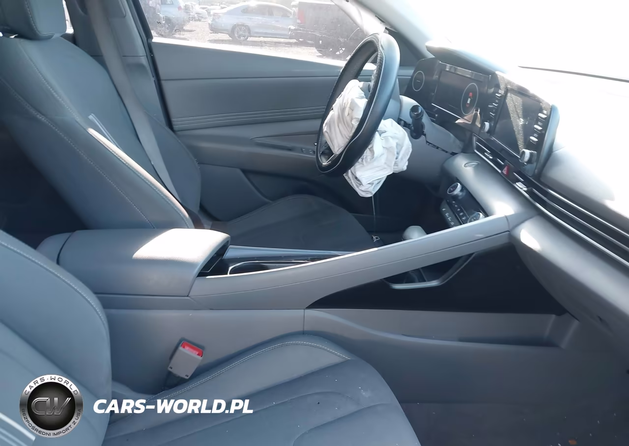 2022 Hyundai Elantra Sel VIN:5NPLS4AG4NH075353 - 5