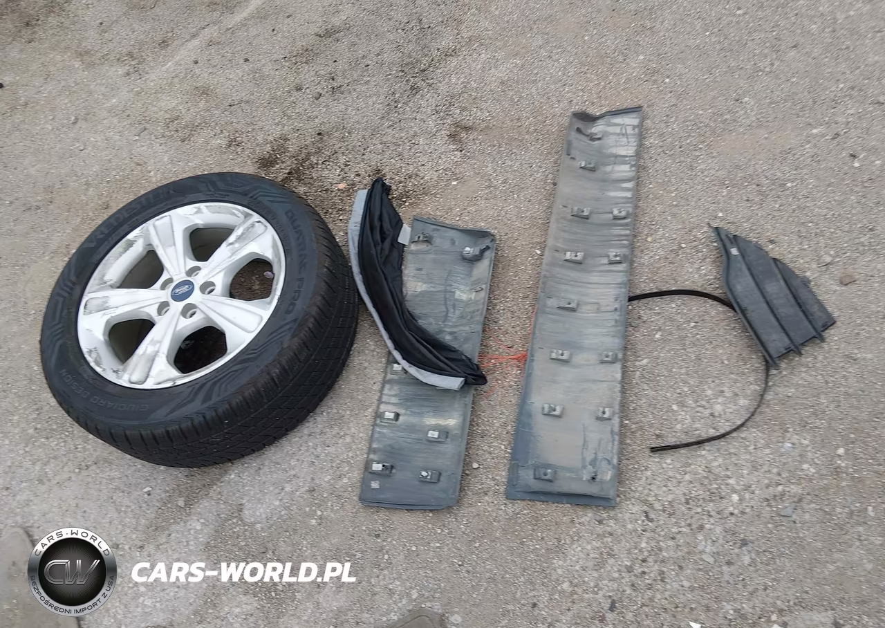 2016 Ford Escape Se VIN:1FMCU0G75GUA25589 - 12