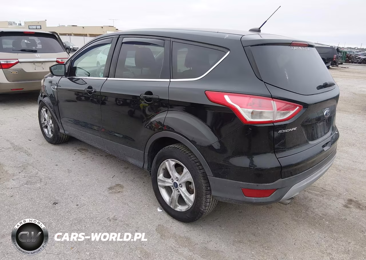 2016 Ford Escape Se VIN:1FMCU0G75GUA25589 - 3
