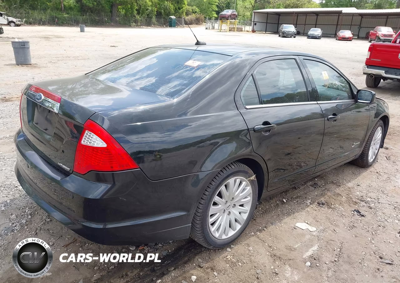 2010 Ford Fusion Hybrid VIN:3FADP0L32AR271491 - 4