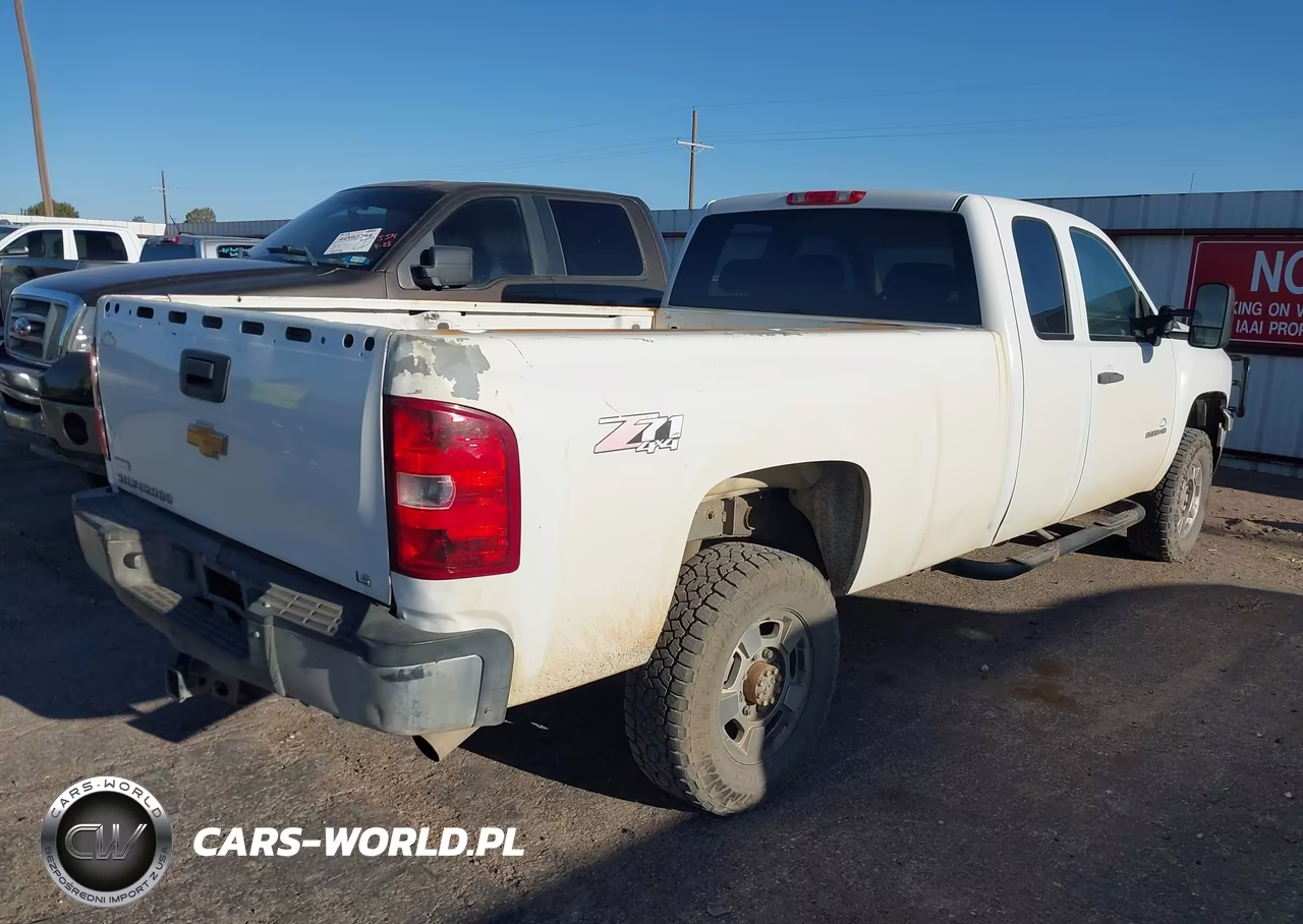 2012 Chevrolet Silverado 2500Hd Work Truck VIN:1GC2KVCGXCZ317356 - 4
