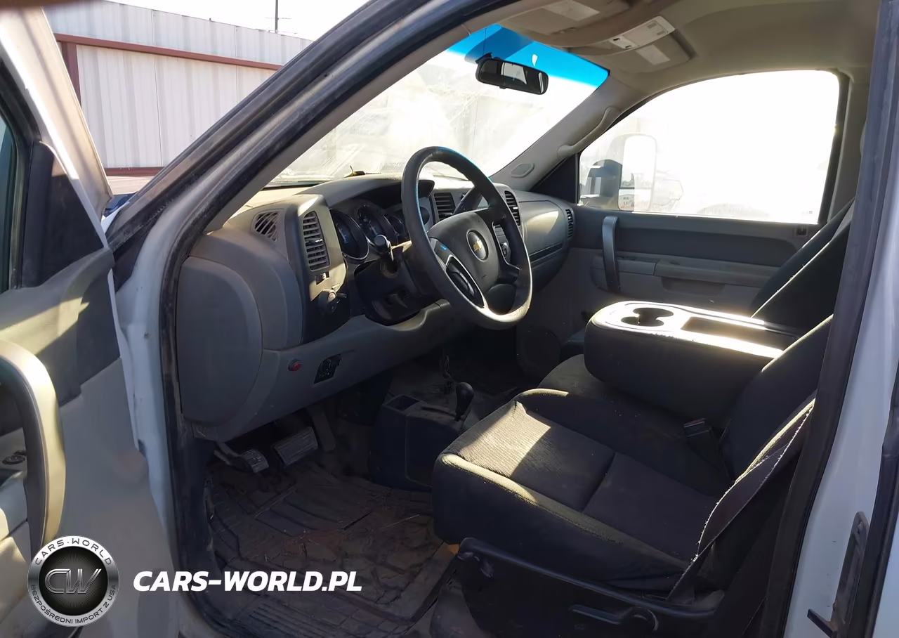 2012 Chevrolet Silverado 2500Hd Work Truck VIN:1GC2KVCGXCZ317356 - 5