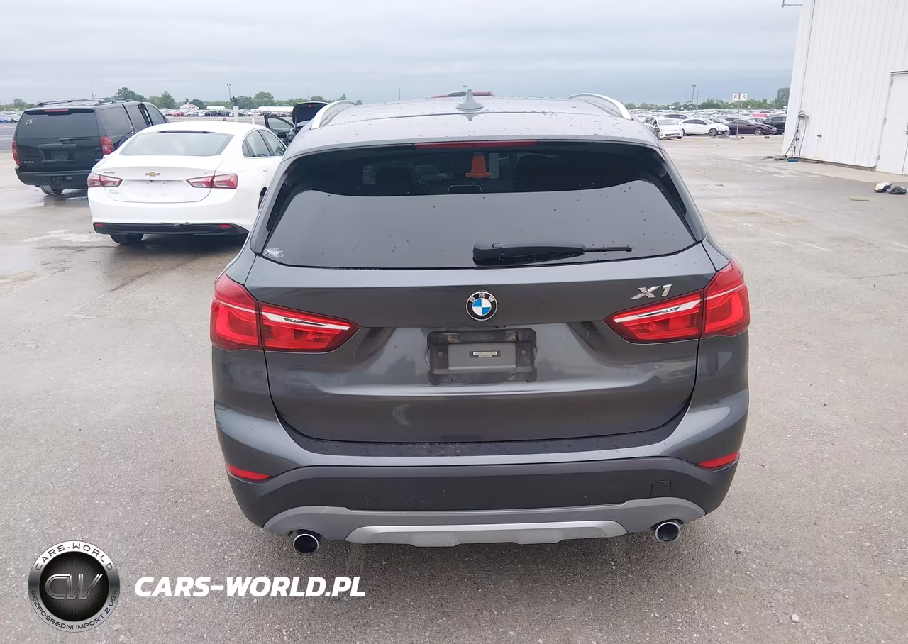 2018 BMW X1 xDrive28I VIN:WBXHT3C33J5F90366 - 16