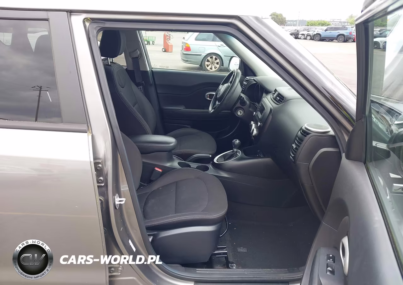 2016 Kia Soul VIN:KNDJN2A2XG7387322 - 5