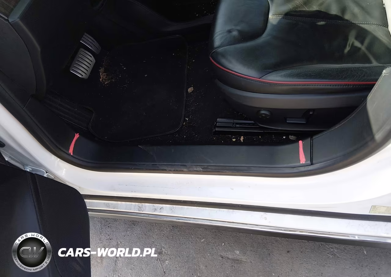 2013 Tesla Model S Performance VIN:5YJSA1DP0DFP14124 - 6