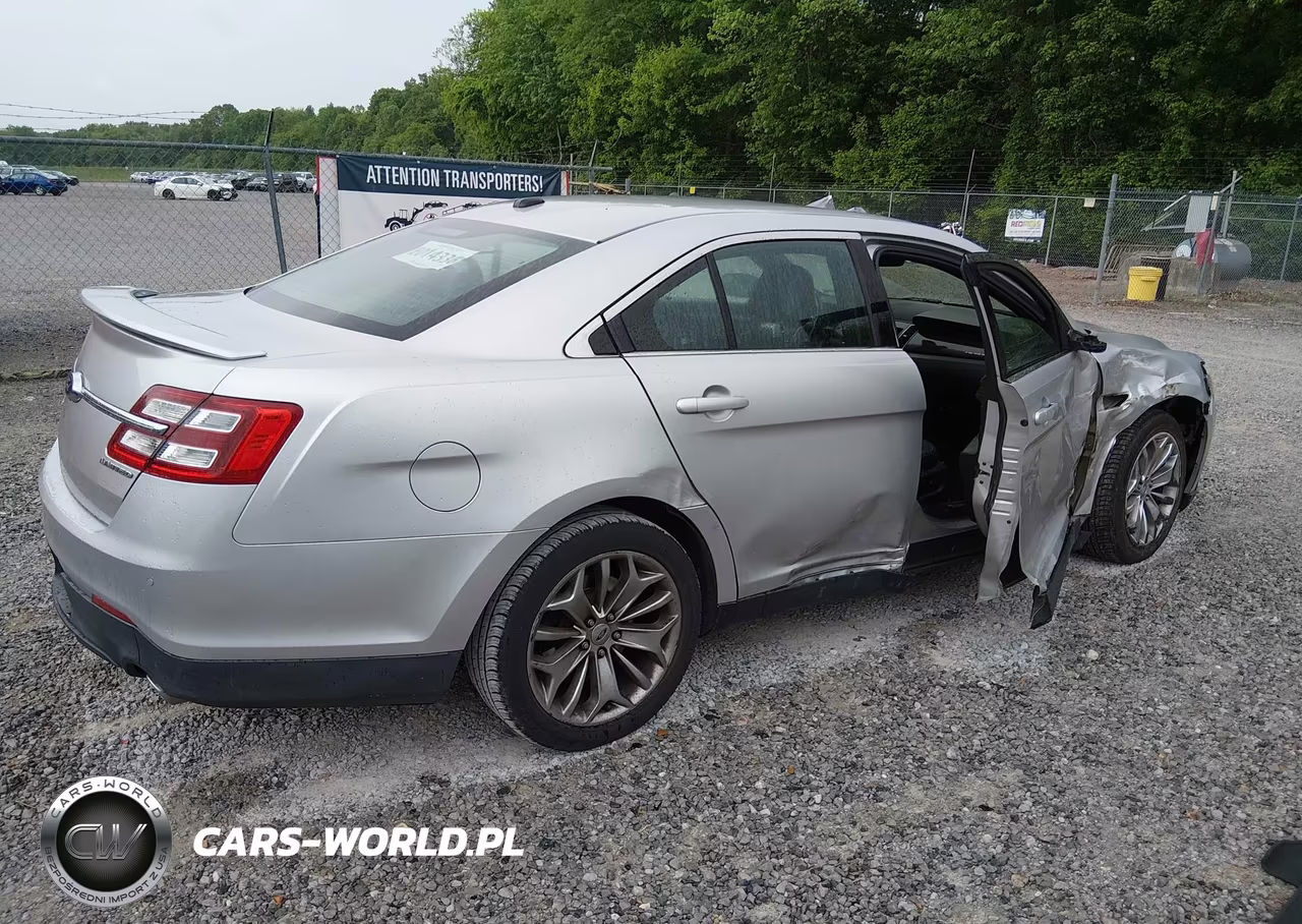 2013 Ford Taurus Limited VIN:1FAHP2F80DG116678 - 4