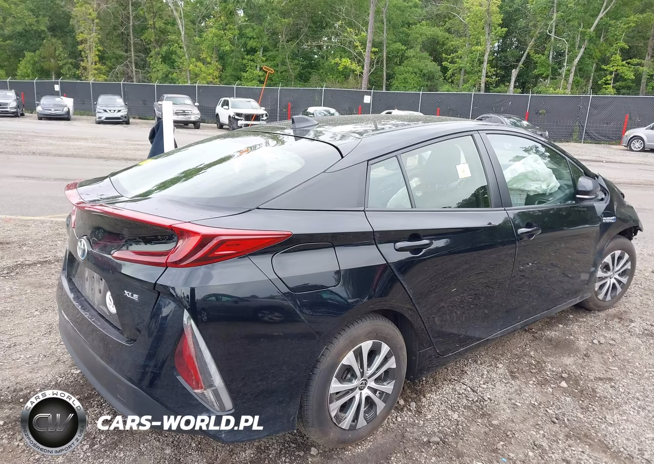 2021 Toyota Prius Prime Xle VIN:JTDKAMFP6M3190876 - 4