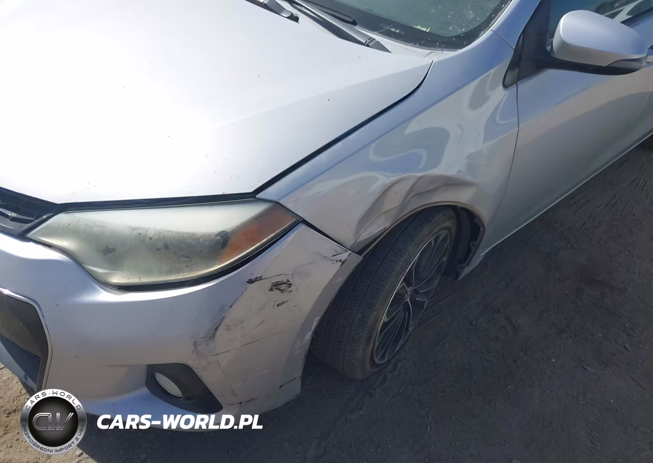 2015 Toyota Corolla S Plus VIN:5YFBURHE8FP290519 - 6