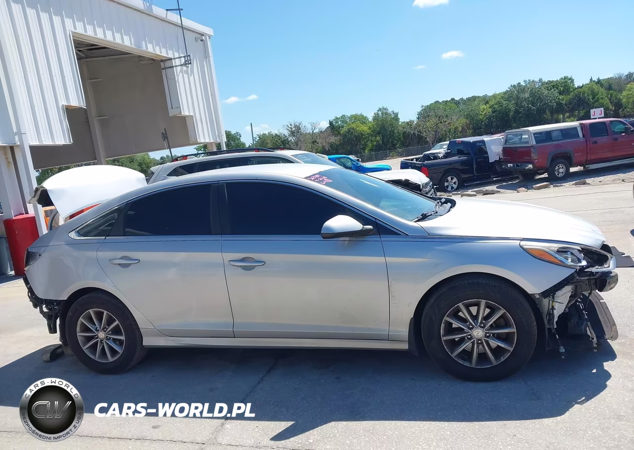 2018 Hyundai Sonata Se VIN:5NPE24AF0JH643818 - 14