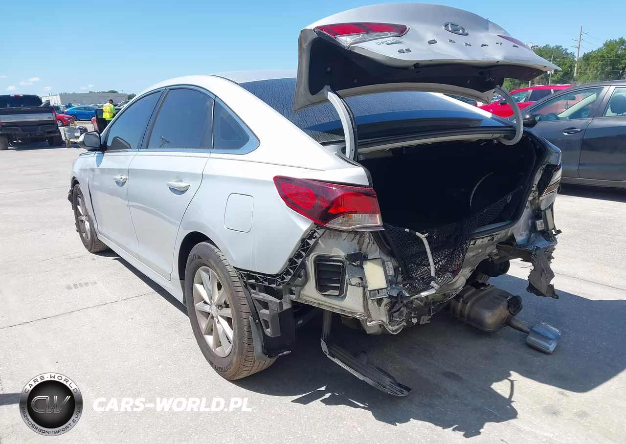 2018 Hyundai Sonata Se VIN:5NPE24AF0JH643818 - 3