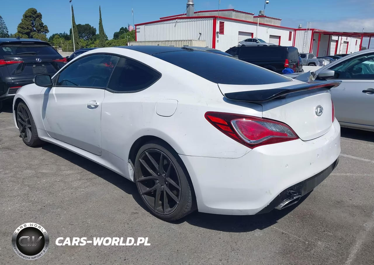 2015 Hyundai Genesis 3.8 Ultimate VIN:KMHHU6KJ0FU128221 - 3