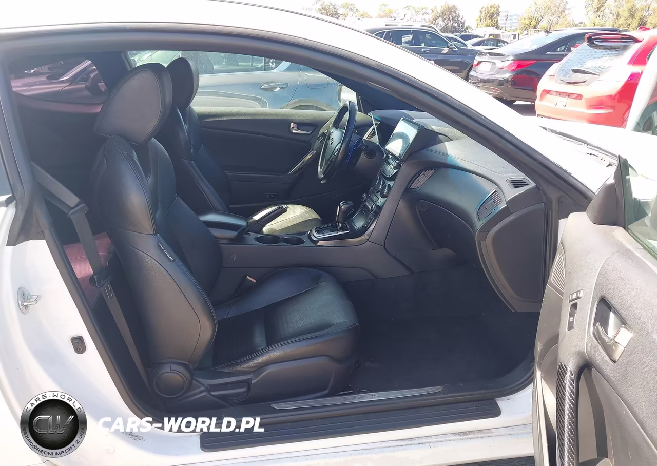 2015 Hyundai Genesis 3.8 Ultimate VIN:KMHHU6KJ0FU128221 - 5