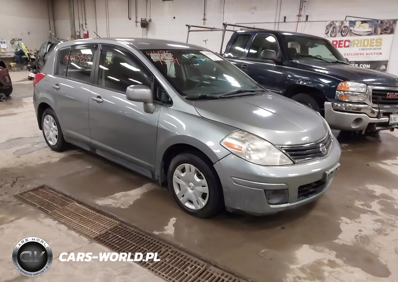 2010 Nissan Versa 1.8S