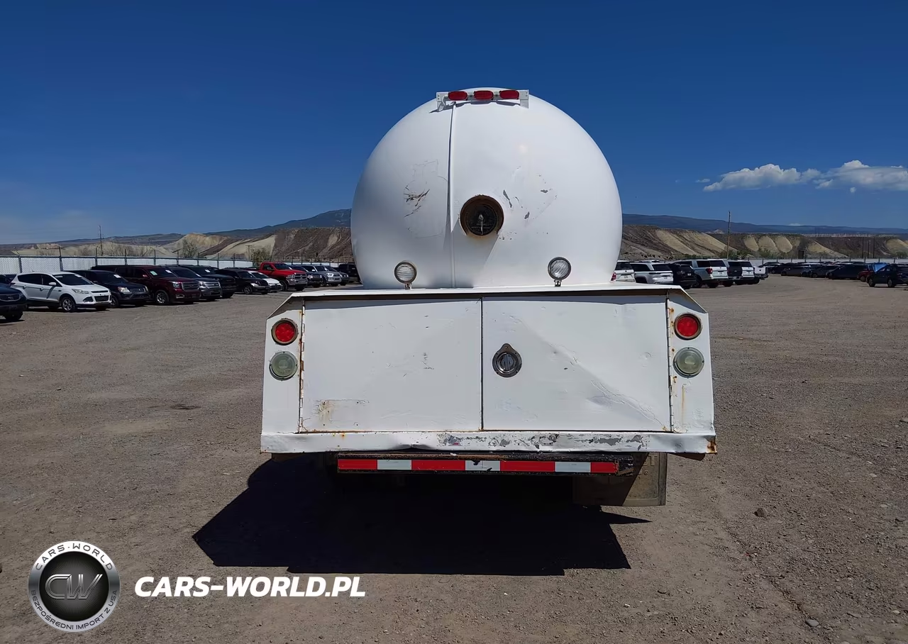 2006 Chevrolet Cc7500 VIN:1GBM7C1G06F427991 - 17