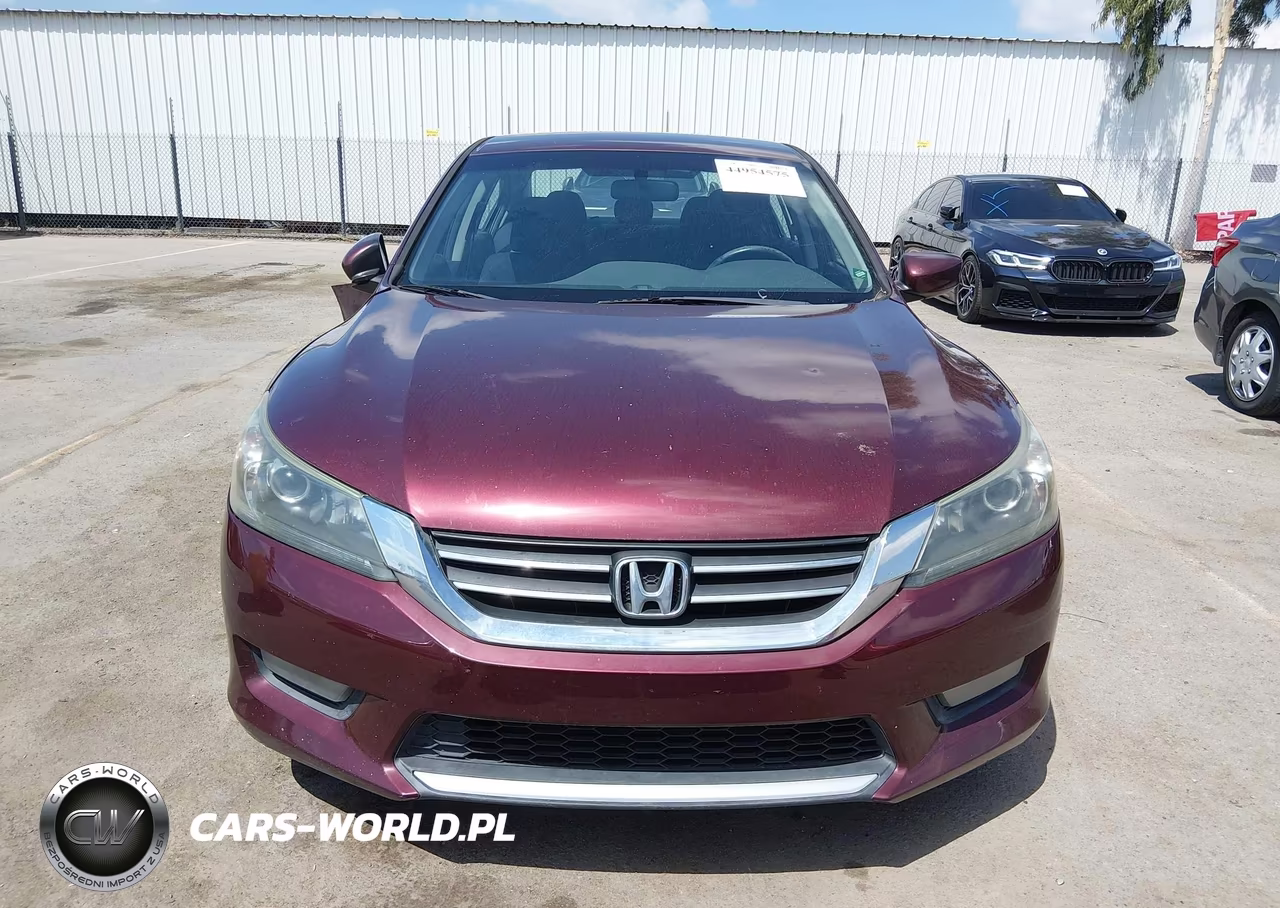 2015 Honda Accord Sport VIN:1HGCR2F52FA246912 - 13