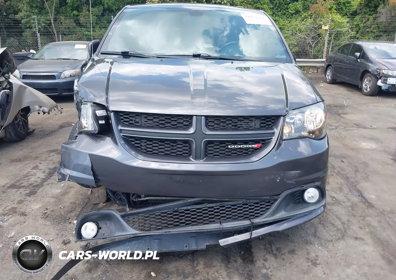 2018 Dodge Grand Caravan Gt VIN:2C4RDGEG4JR341340 - 12