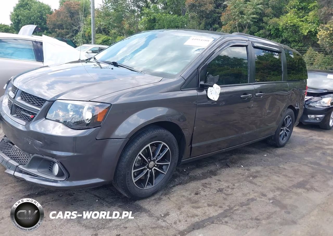 2018 Dodge Grand Caravan Gt VIN:2C4RDGEG4JR341340 - 17