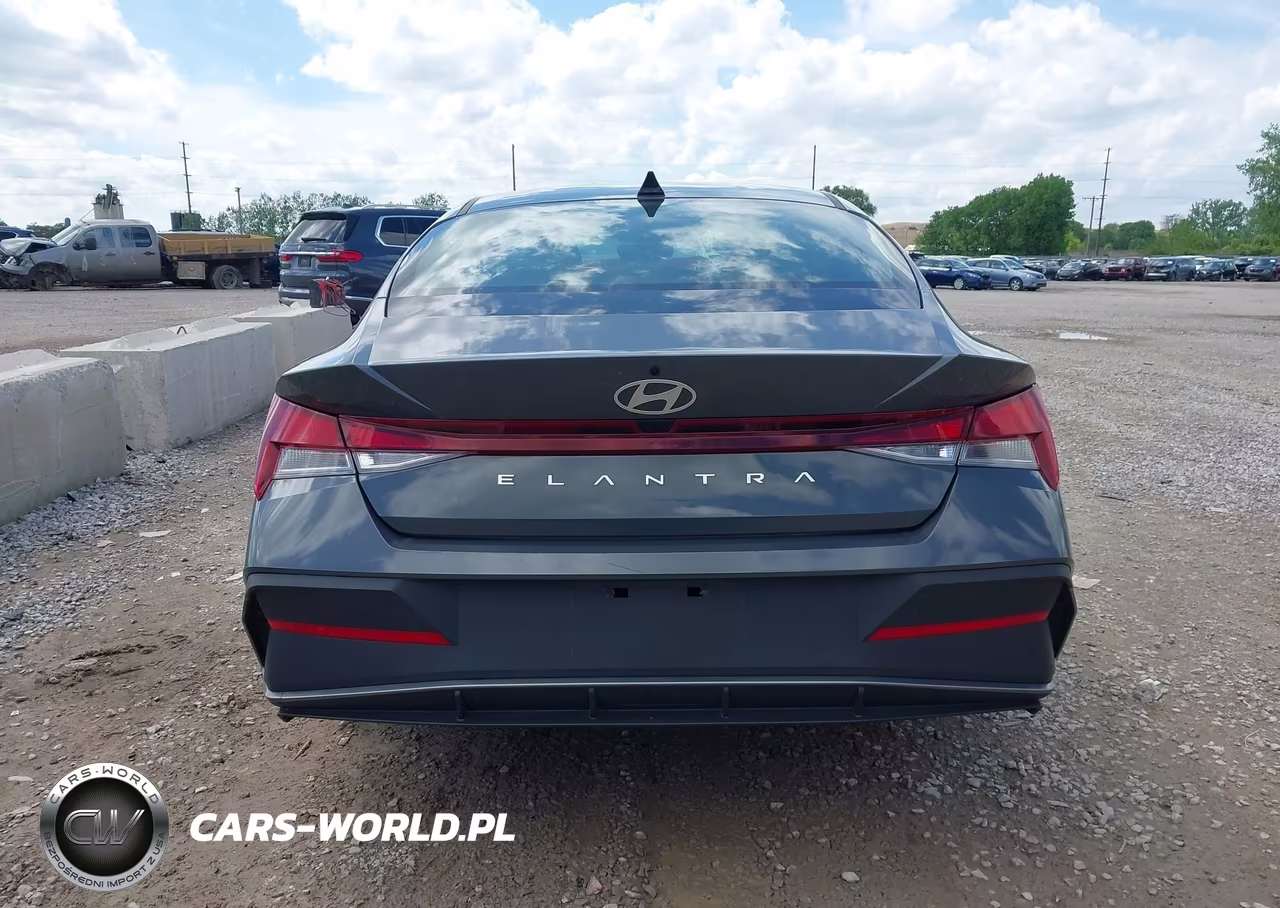 2025 Hyundai Elantra Se VIN:KMHLL4DG0SU899114 - 16