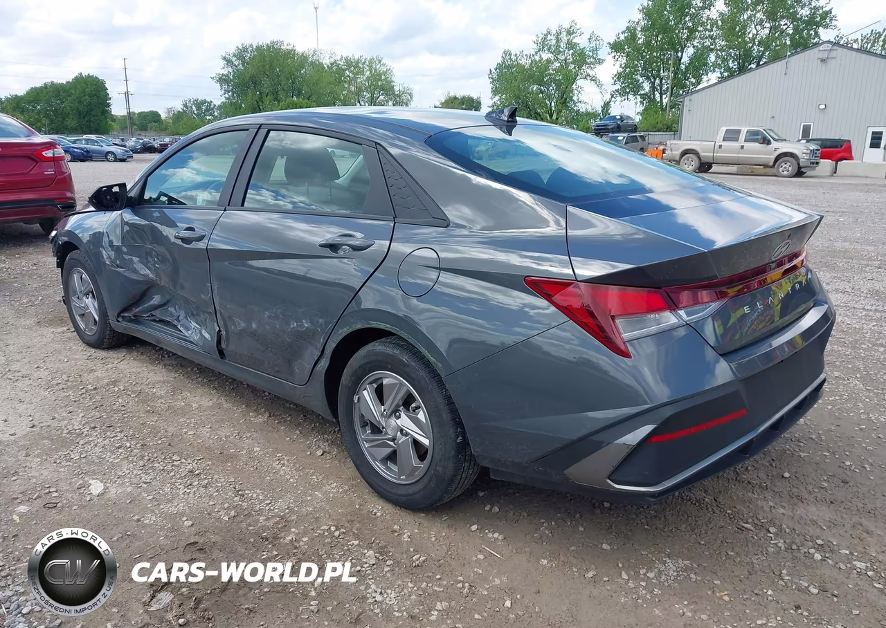2025 Hyundai Elantra Se VIN:KMHLL4DG0SU899114 - 3