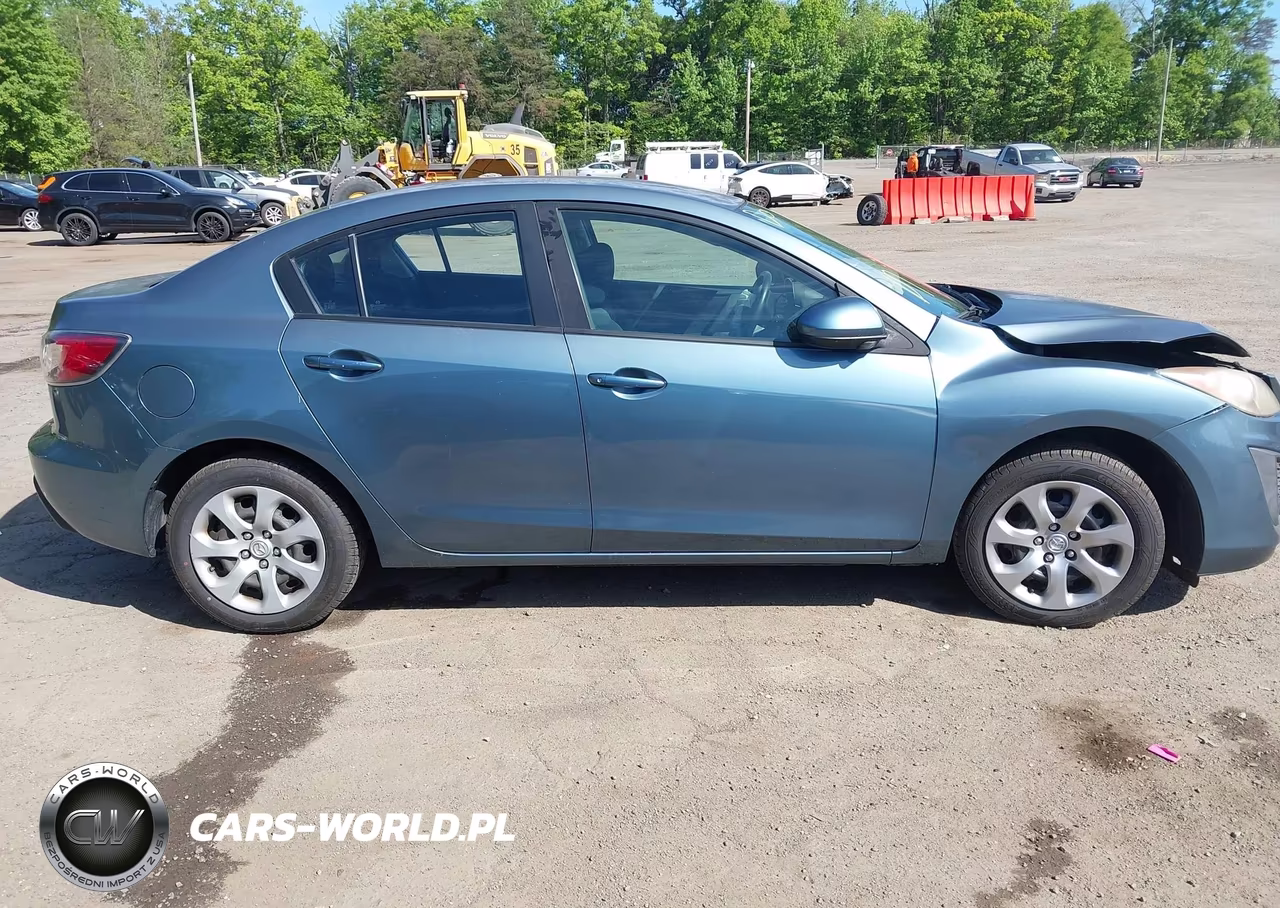 2010 Mazda Mazda3 I Sport VIN:JM1BL1SG7A1346865 - 12