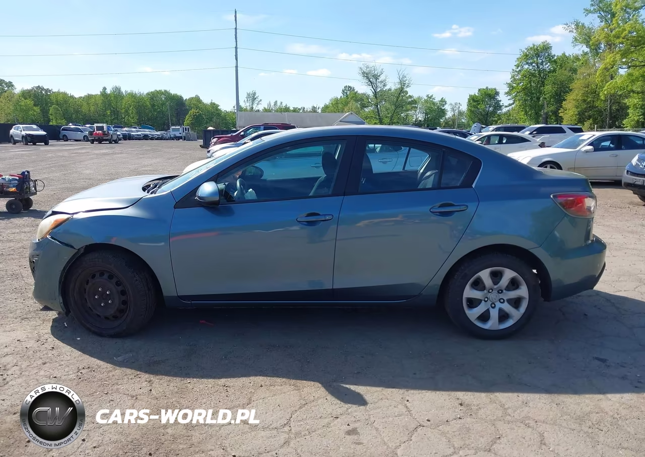 2010 Mazda Mazda3 I Sport VIN:JM1BL1SG7A1346865 - 13