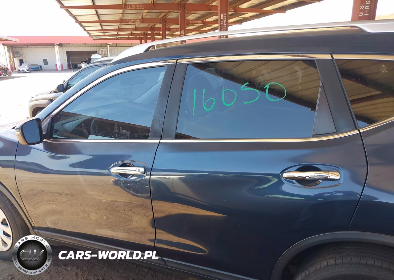2016 Nissan Rogue S VIN:KNMAT2MTXGP725893 - 14