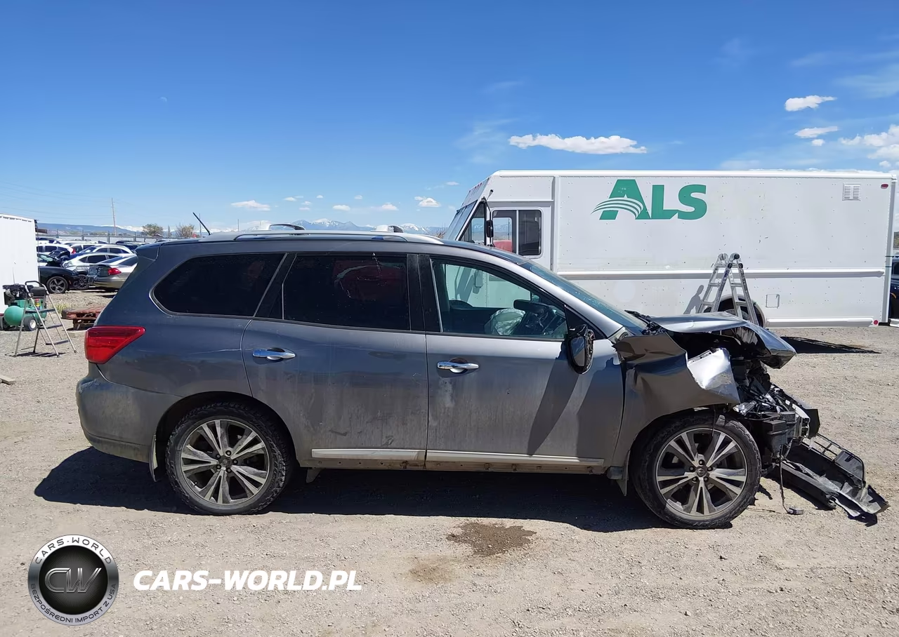 2017 Nissan Pathfinder Platinum VIN:5N1DR2MM7HC619104 - 12