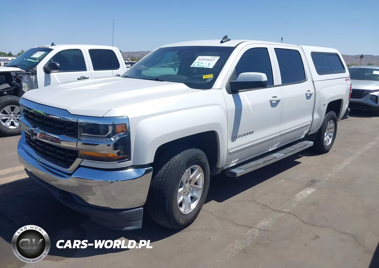 2018 Chevrolet Silverado 1500 1Lt VIN:3GCUKREC5JG380727 - 2