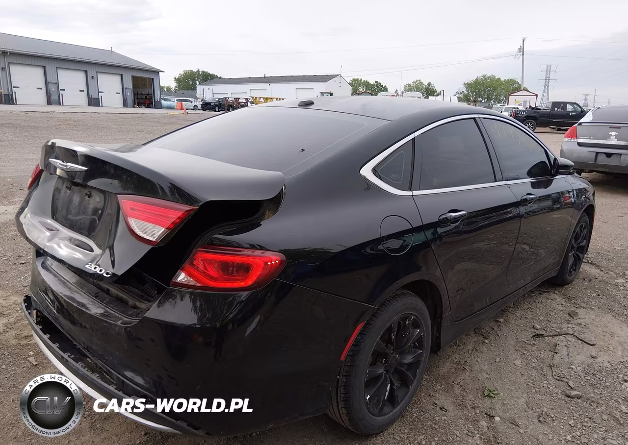2015 Chrysler 200 C VIN:1C3CCCCB7FN549620 - 6