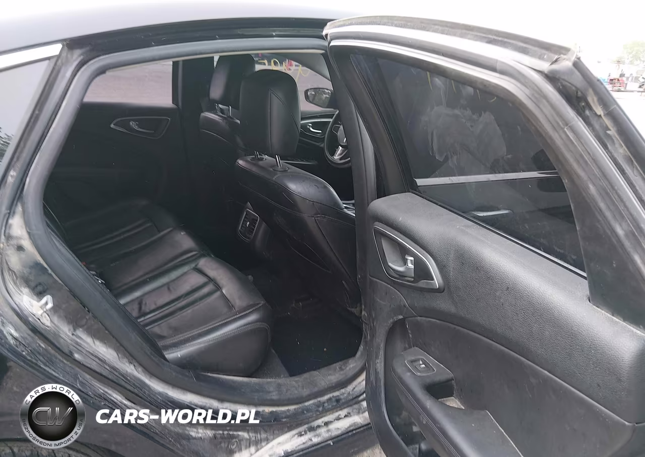 2015 Chrysler 200 C VIN:1C3CCCCB7FN549620 - 8