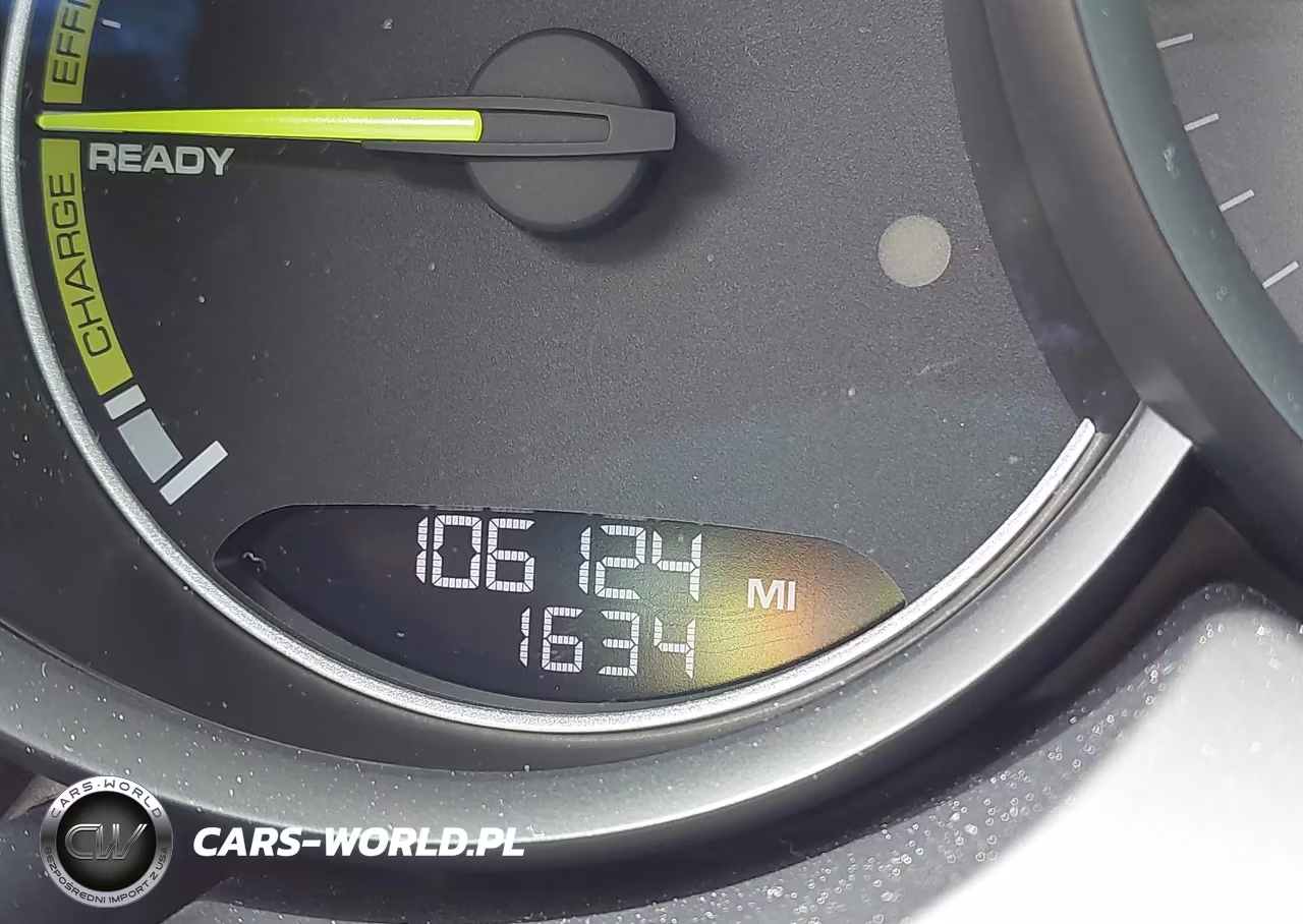 2017 Porsche Cayenne E-Hybrid S Platinum Edition VIN:WP1AE2A2XHLA71295 - 15
